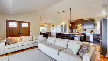 Rumah (3 Bedrooms) | Interior