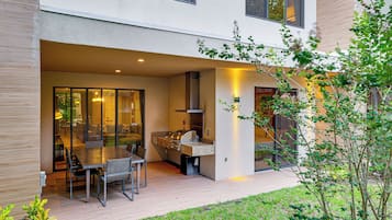 Appartamento (4 Bedrooms) | Interni