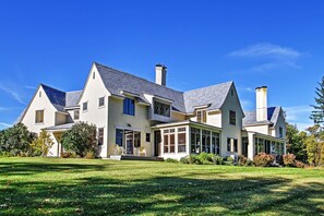 Talo (5 Bedrooms) | Sisätilat
