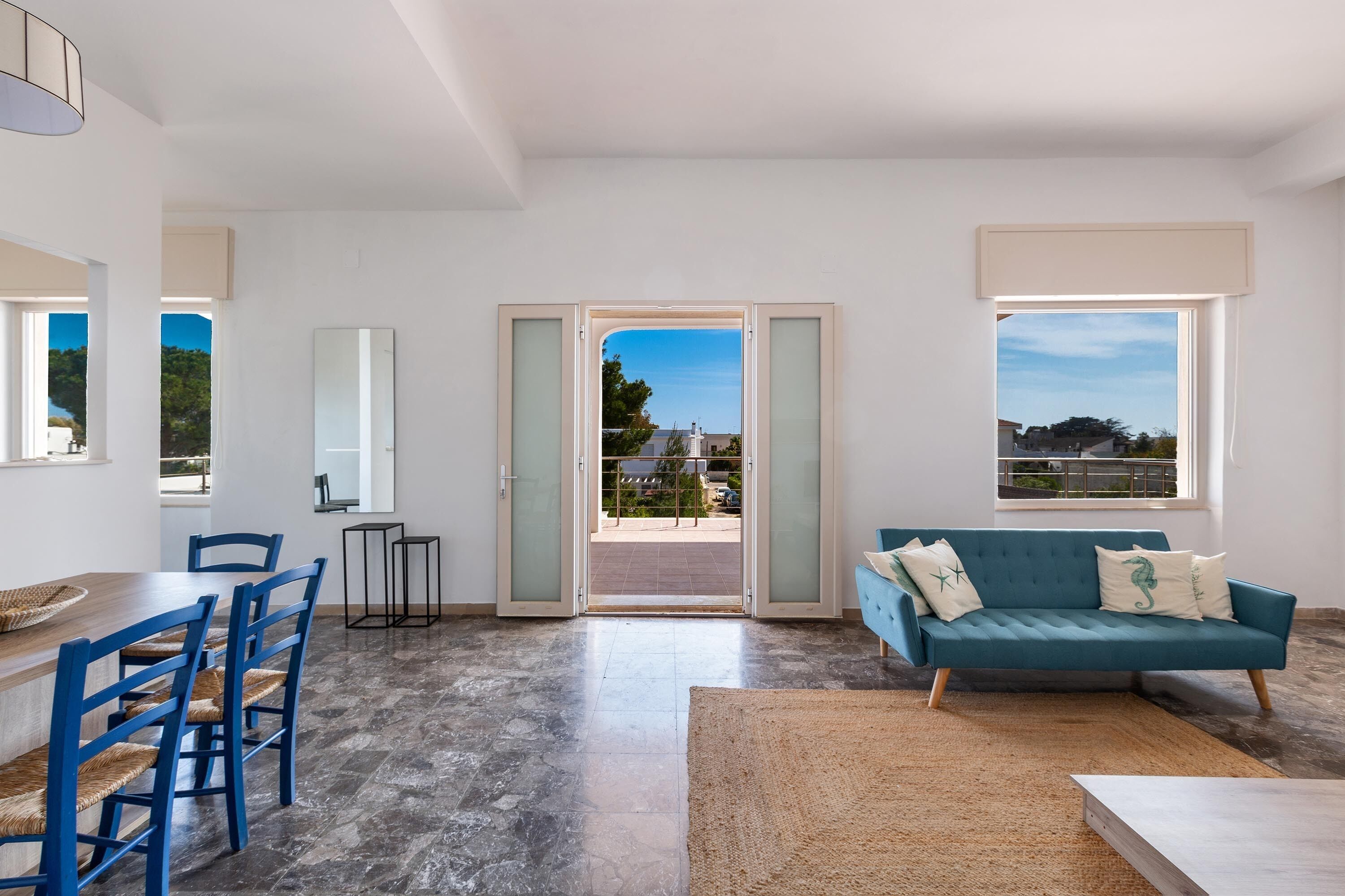 Apartment | Living area