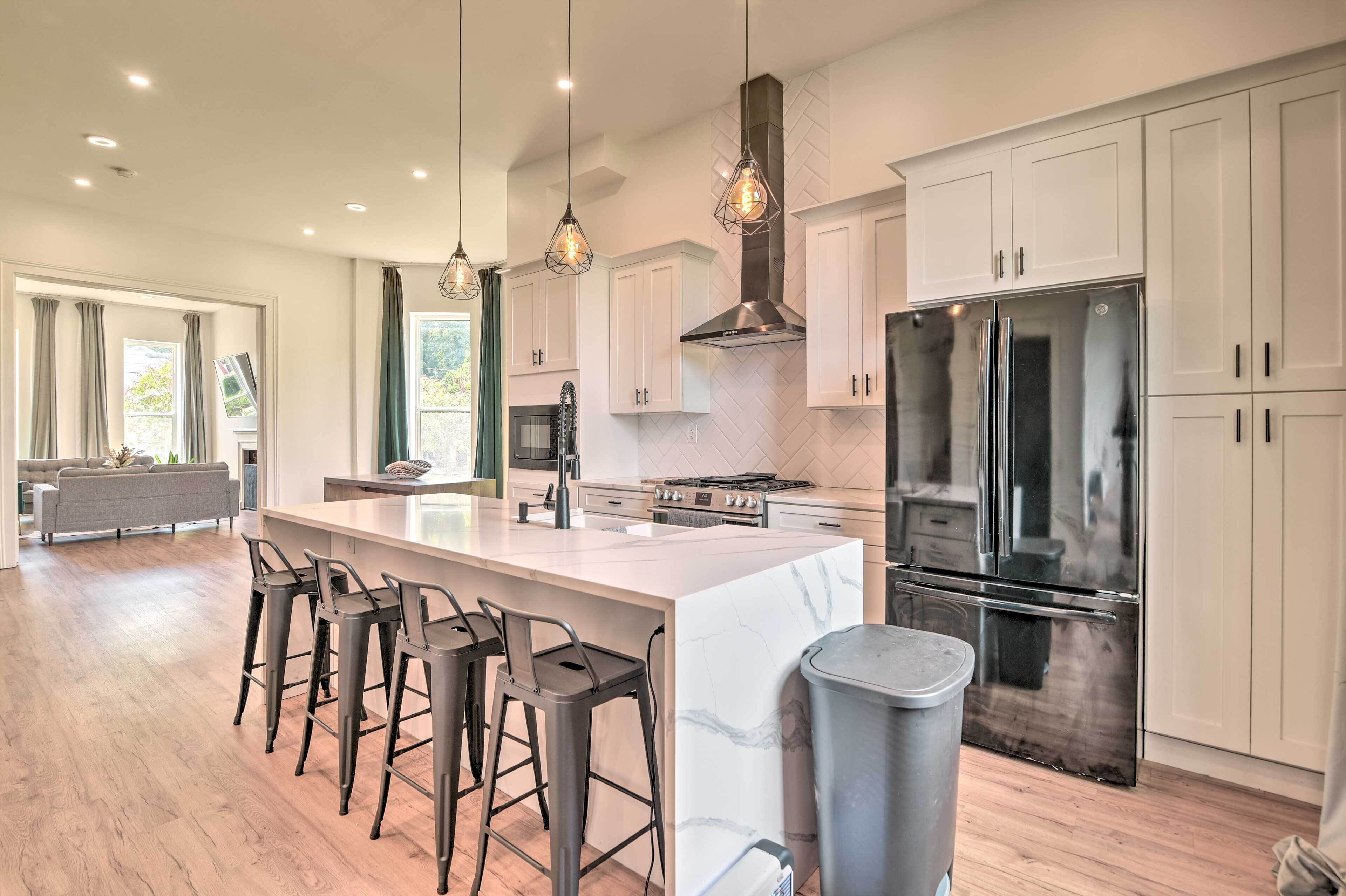 Microwave, oven, stovetop, dishwasher