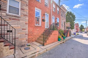 Apartment (1 Bedroom) | Interior - Modern Urban Escape in the Heart of Baltimore! (Baltimore)