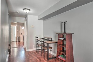 Apartment (1 Bedroom) | Interior - Modern Urban Escape in the Heart of Baltimore! (Baltimore)