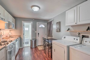 Apartment (1 Bedroom) | Interior