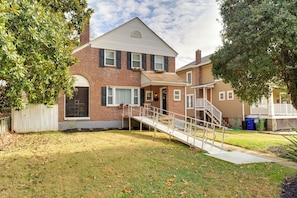 House (4 Bedrooms) | Interior - Charming Baltimore Getaway - 5 Miles to Downtown! (Baltimore)