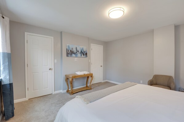 House (4 Bedrooms) | Interior