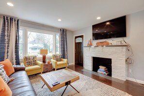 House (4 Bedrooms) | Interior