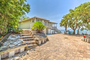 Interior - Bayfront Niceville Getaway w/ Private Dock! (Niceville)