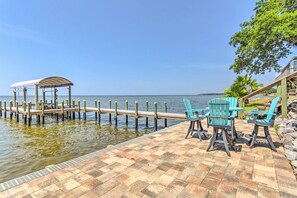 Interior - Bayfront Niceville Getaway w/ Private Dock! (Niceville)