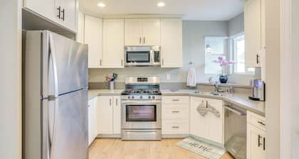Fullerton Vacation Rental w/ Private Pool!