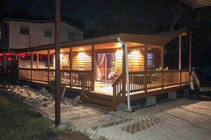 House (1 Bedroom) | Interior - Couples Cabin w/ Luxury Deck, 1 Mi to Canyon Lake! (Canyon Lake)