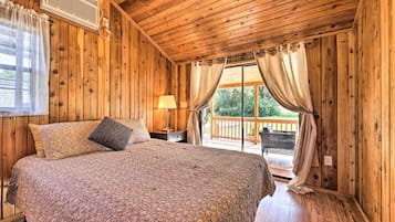 House (1 Bedroom) | Interior