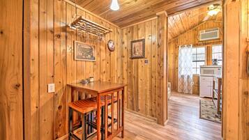 House (1 Bedroom) | Interior