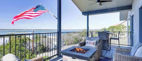 House (3 Bedrooms) | Front of property