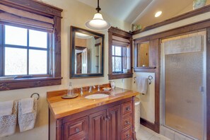 House (2 Bedrooms) | Interior - Solar-powered Home w/ Mtn Views 33 Mi to Telluride (Placerville)