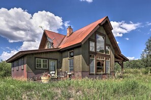 Interior - Solar-powered Home w/ Mtn Views 33 Mi to Telluride (Placerville)