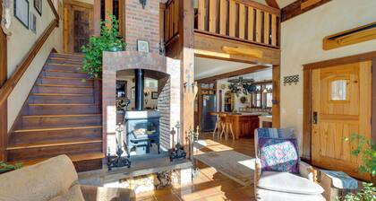Solar-powered Home w/ Mtn Views 33 Mi to Telluride