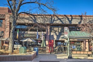 Interior - Adventure Home Base - 7 Blocks to Downtown! (Grand Junction)