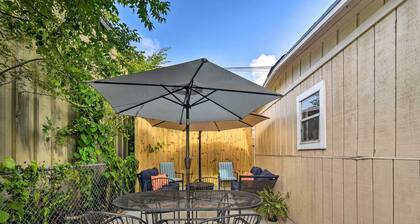 1 Mi to Seawall: Dog-friendly Galveston Home!