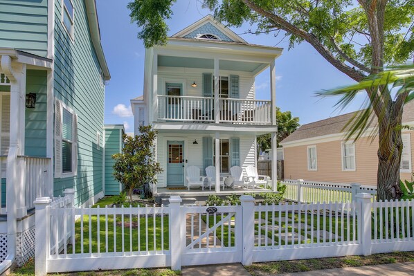 Casa (3 Bedrooms) | Vista frontal de la propiedad