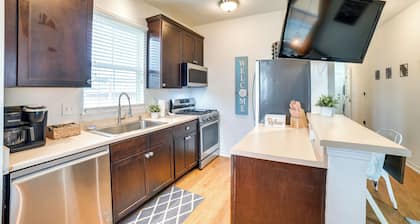Walk to Beach: Colorful Home w/ Patio in Galveston