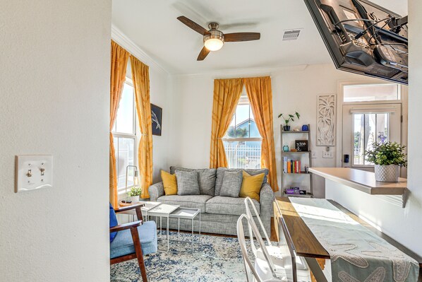 Casa (2 Bedrooms) | Interior