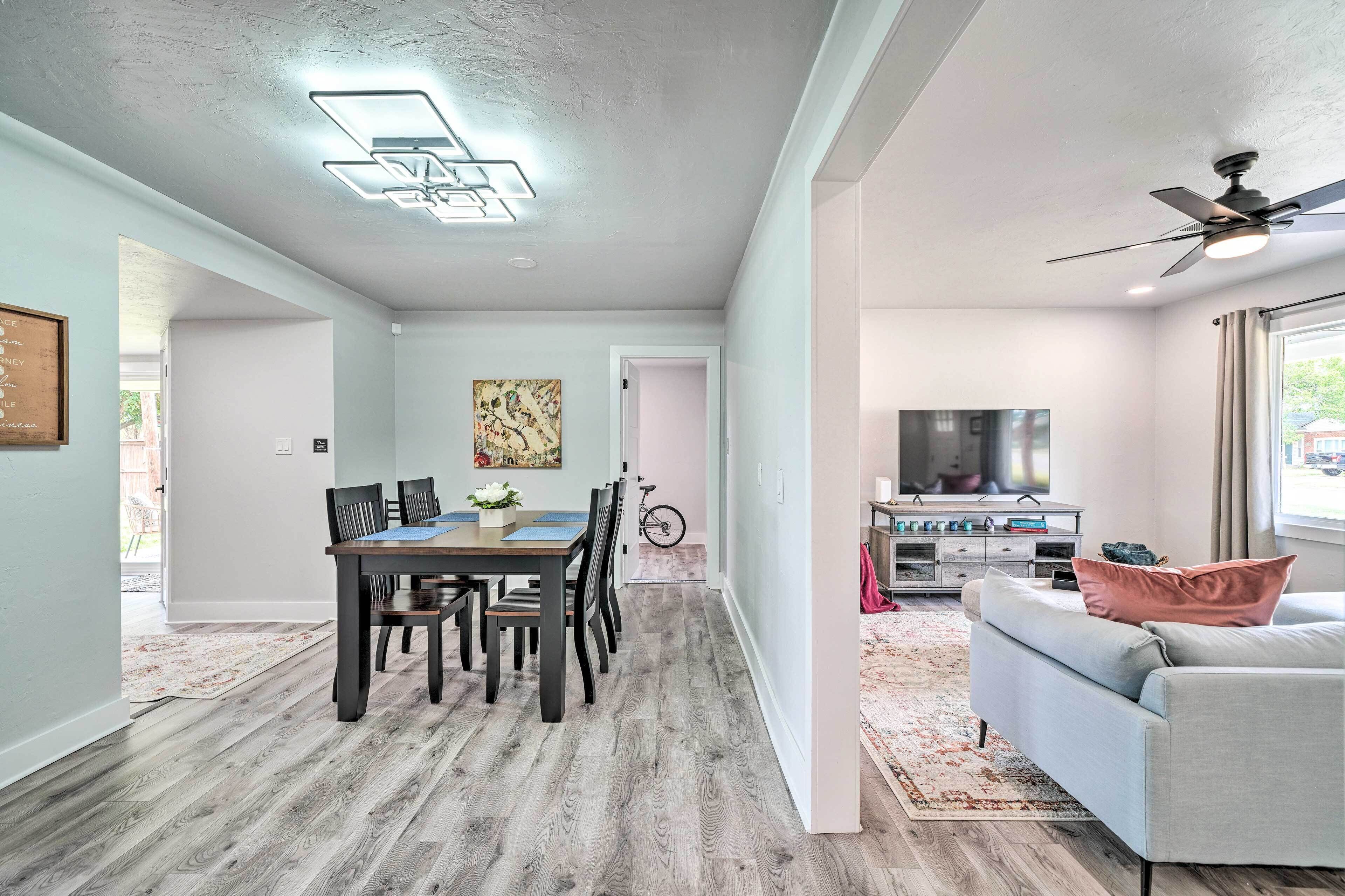 House (3 Bedrooms) | Interior