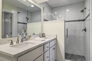 Huoneisto (2 Bedrooms) | Sisätilat