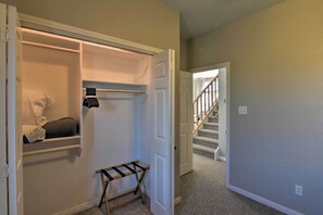 บ้านพัก (3 Bedrooms) | ภายใน