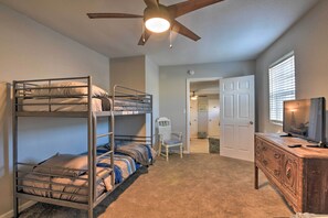 Apartment (2 Bedrooms) | Interior - 1/2 Mi to Beach: Convenient Retreat in Galveston! (Galveston)
