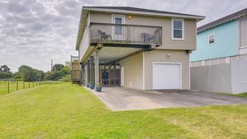 House (3 Bedrooms) | Front of property