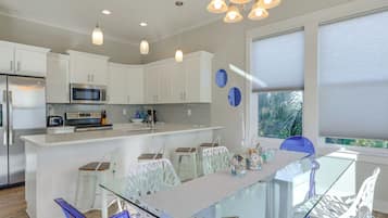 Cottage (2 Bedrooms) | Interior