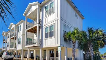 Cottage (2 Bedrooms) | Interior