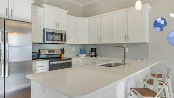 Cottage (2 Bedrooms) | Interior