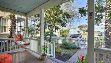 Cottage (2 Bedrooms) | Interior