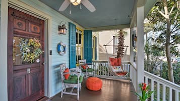 Cottage (2 Bedrooms) | Interior