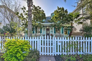 Cottage (2 Bedrooms) | Interior