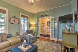 Cottage (2 Bedrooms) | Interior