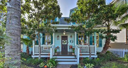 5 Blocks to Beach: Coastal Cottage in Galveston!