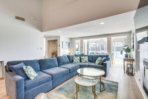 House (4 Bedrooms) | Interior - Walk to Pirates Beach - Luxe Galveston Home (Galveston)