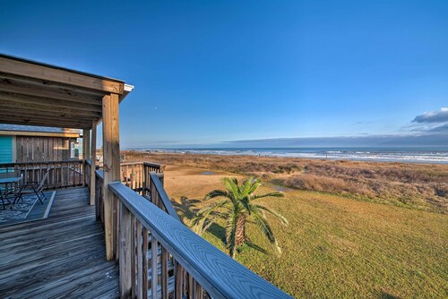 Galveston Beach House w/ Private Deck & Gulf Views