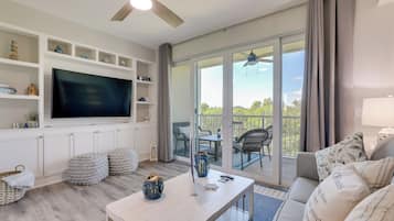 Apartment (2 Bedrooms) | Front of property