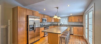 Warrensburg Home ~ 6 Mi to Lake George!
