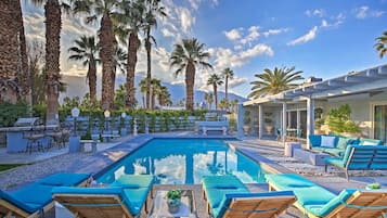 House (3 Bedrooms) | Front of property