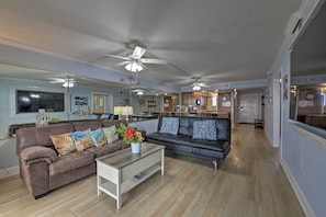 Apartment (2 Bedrooms) | Interior - PCB Condo w/ Community Perks & Beach Access (Panama City Beach)