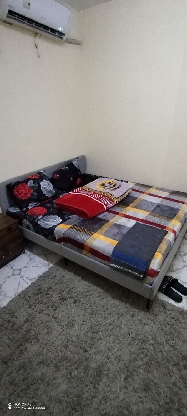 4 chambres, Wi-Fi, literie fournie
