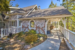 House (4 Bedrooms) | Interior - 'ridgeline Retreat' w/ Mountain Lake Views! (Lake Arrowhead)