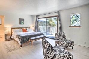 House (5 Bedrooms) | Interior