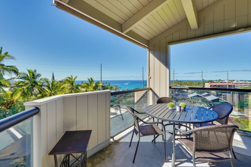 Top-floor Kailua Bay Resort Condo w/ Ocean Views!