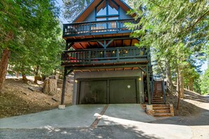 Exterior - Cimarron Lodge Retreat With 3 Decks & Grill! (Cedar Glen)